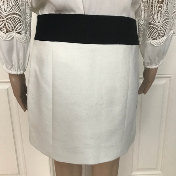 NWOT Tibi cotton white checkered border mini skirt - Picture 3 of 5
